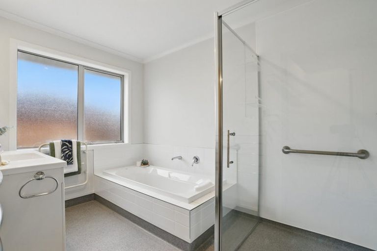 Photo of property in 25 Ledbury Drive, Rolleston, 7615