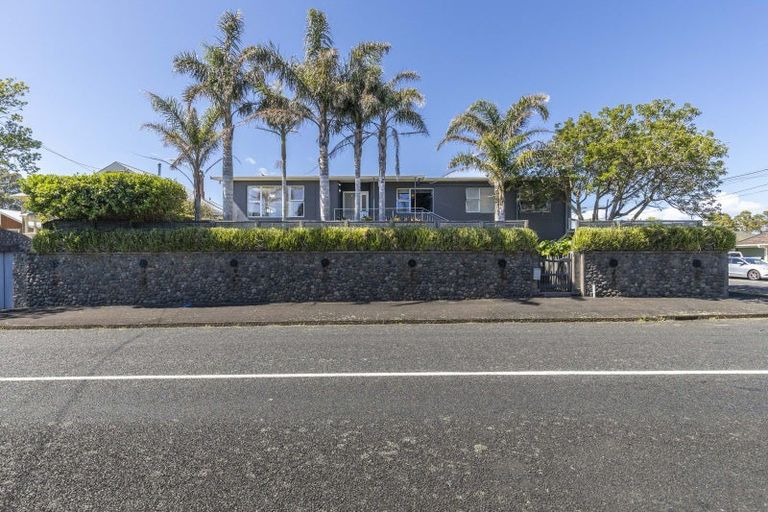 Photo of property in 29 Barrett Street, Westown, New Plymouth, 4310