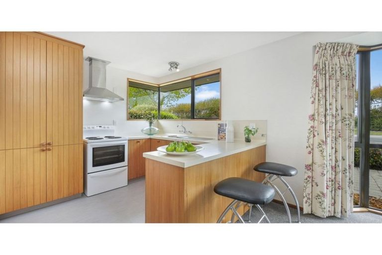 Photo of property in 228 Yaldhurst Road, Avonhead, Christchurch, 8042
