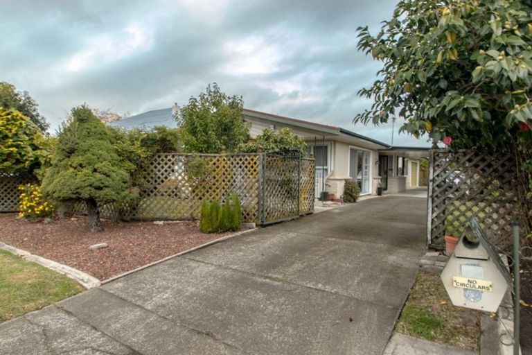 Photo of property in 2a Balmoral Street, Taradale, Napier, 4112