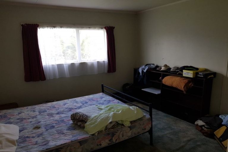 Photo of property in 120 Queen Street, Westport, 7825