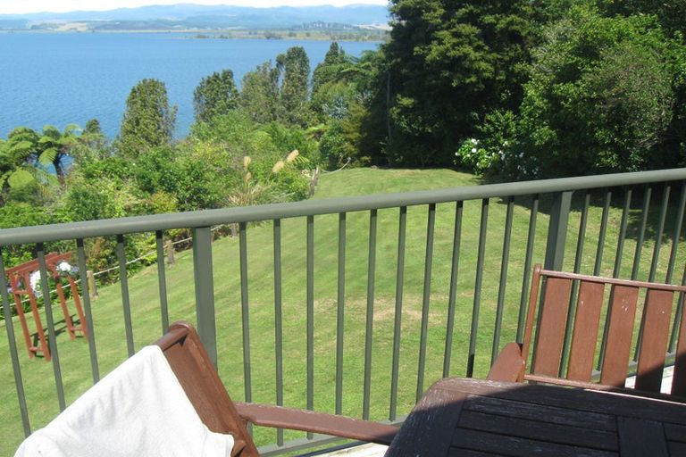 Photo of property in 88 Pukawa Road, Pukawa Bay, Turangi, 3381