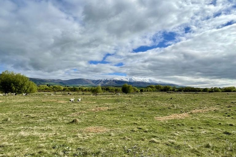 Photo of property in 307 Mchenrys Road, Hakataramea Valley, 9498