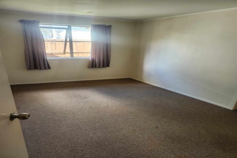 Photo of property in 25 Somme Crescent, Hillcrest, Hamilton, 3216