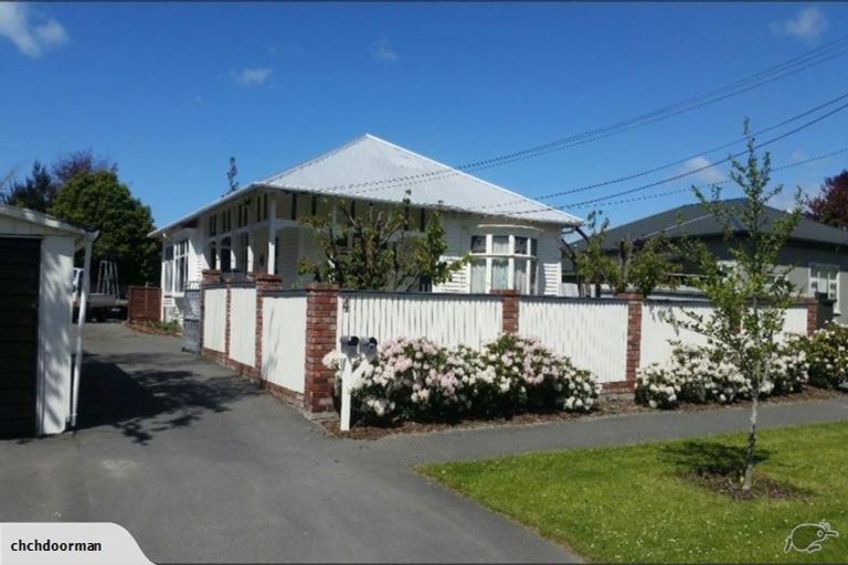 Photo of property in 4 Cleveland Street, Edgeware, Christchurch, 8013