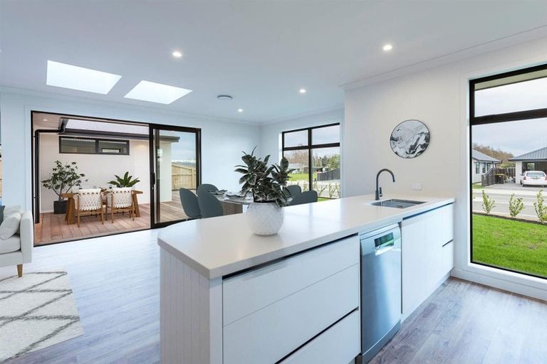 Photo of property in 2 Greenway Crescent, Hope, Richmond, 7020