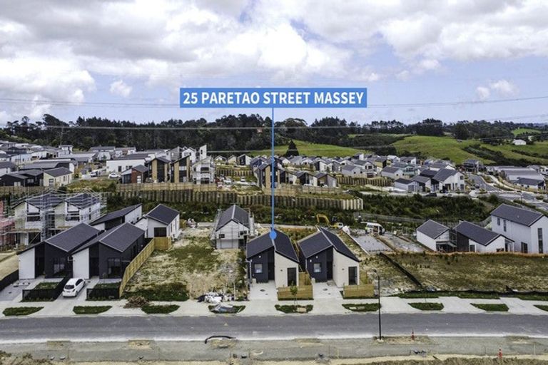 Photo of property in 25 Paretao Street, Massey, 0614