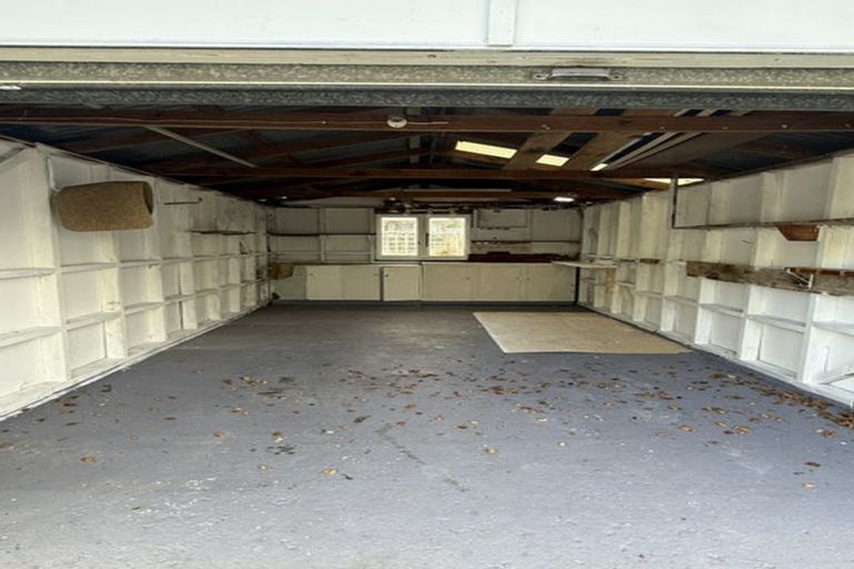 Photo of property in 22 Ngahere Street, Otumoetai, Tauranga, 3110