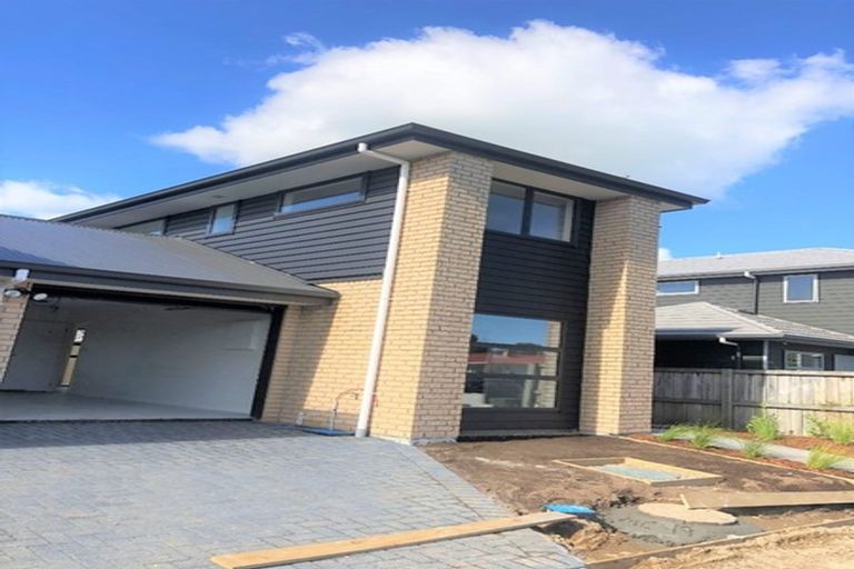 Photo of property in 54u1 Helena Road, Hillcrest, Hamilton, 3216