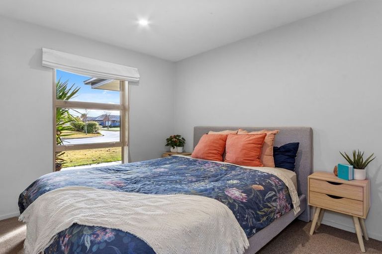 Photo of property in 9 Marymere Place, Hei Hei, Christchurch, 8042