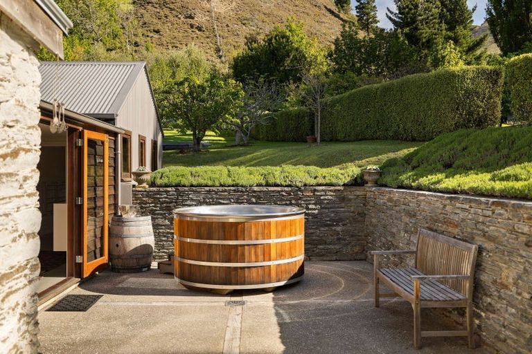 Photo of property in 1800 Gibbston Highway, Gibbston, Queenstown, 9371