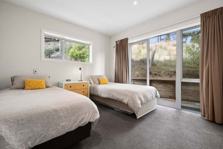 Photo of property in 12 Bovett Place, Wanaka, 9305
