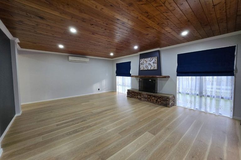 Photo of property in 190 Oraha Road, Kumeu, 0892