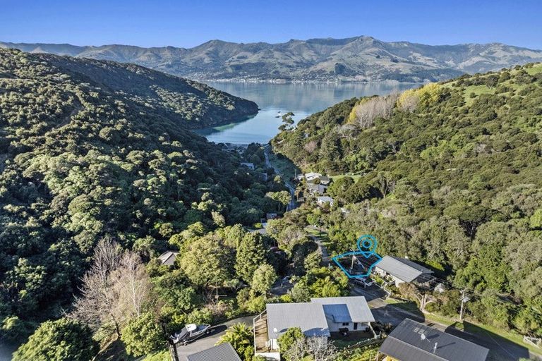 Photo of property in 40 Tikao Bay Road, Wainui, Akaroa, 7582