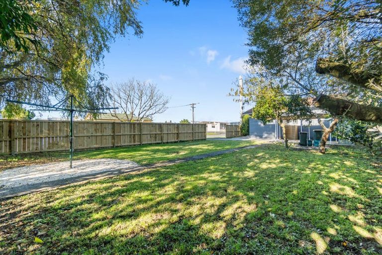 Photo of property in 140 Massey Street, Frankton, Hamilton, 3204
