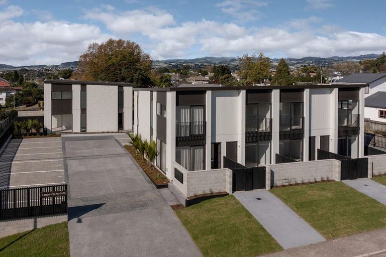 Photo of property in 26a Landview Road, Parkvale, Tauranga, 3112