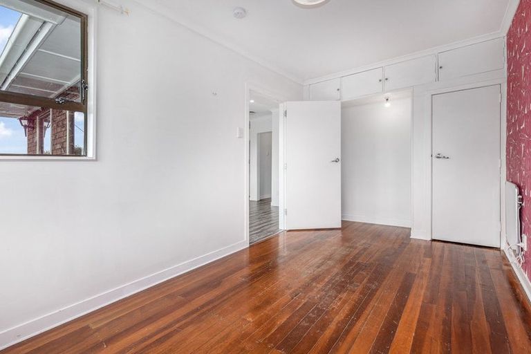 Photo of property in 124 Te Pene Avenue, Titahi Bay, Porirua, 5022