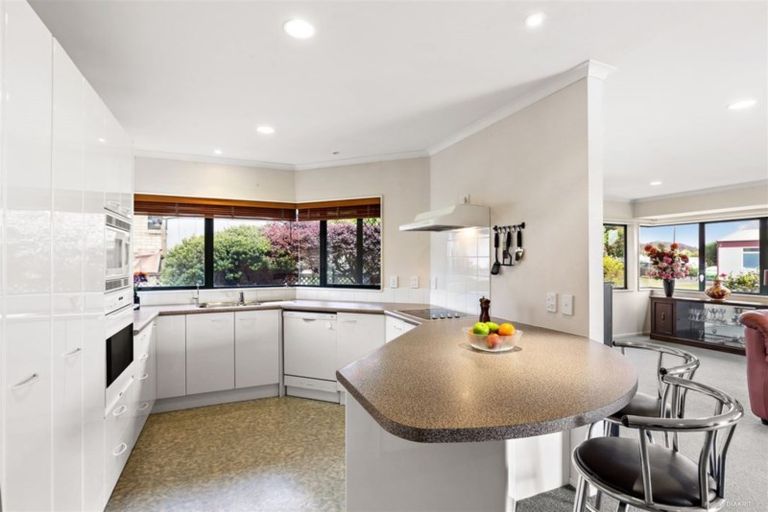Photo of property in 194b Wellington Street, Pukekohe, 2120