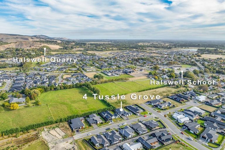 Photo of property in 4 Tussle Grove, Halswell, Christchurch, 8025