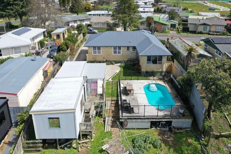 Photo of property in 39 Harris Street, Te Puke, 3119