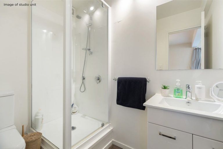 Photo of property in 27 Lochy Road, Fernhill, Queenstown, 9300
