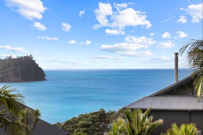 Photo of property in 31 Ocean View Road, Hatfields Beach, Orewa, 0931