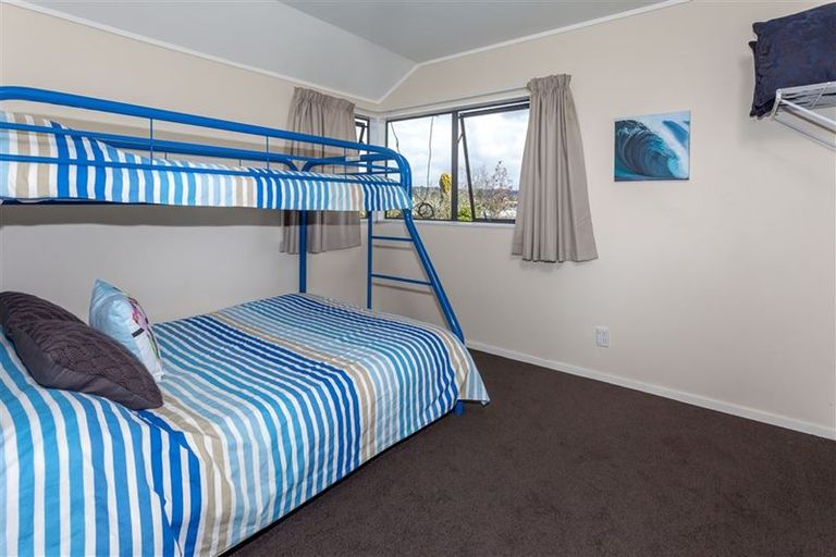 Photo of property in 709b Ocean Road, Whangamata, 3620