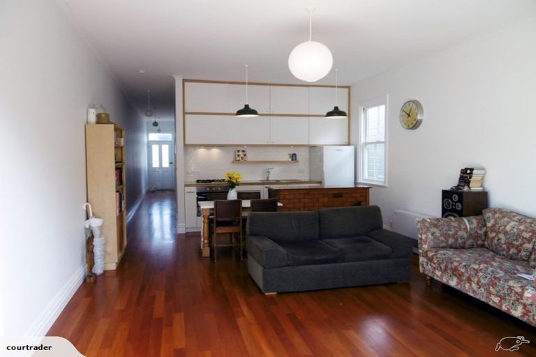 Photo of property in 33-35 Coromandel Street, Newtown, Wellington, 6021