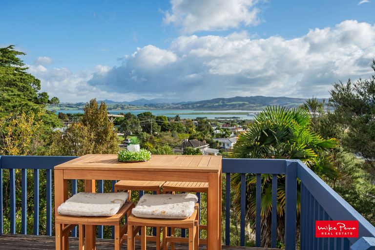 Photo of property in 10 Lancewood Rise, Onerahi, Whangarei, 0110