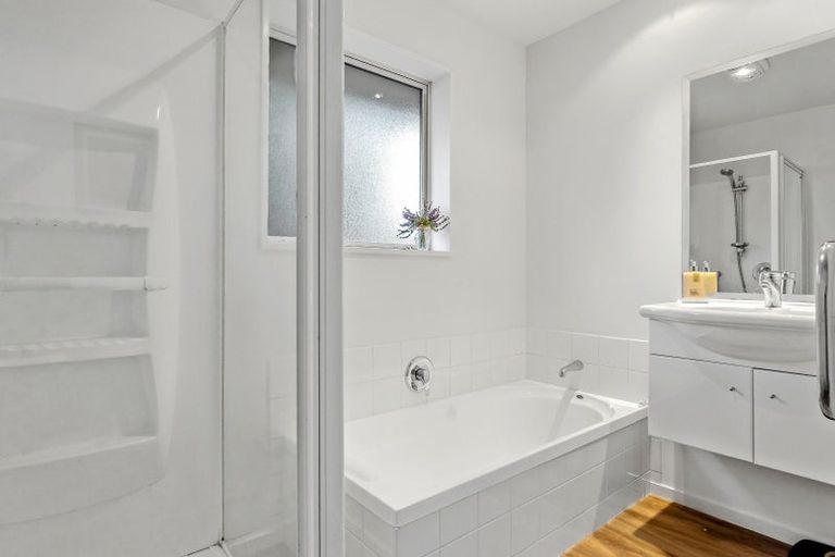 Photo of property in 7b Bentley Street, Russley, Christchurch, 8042