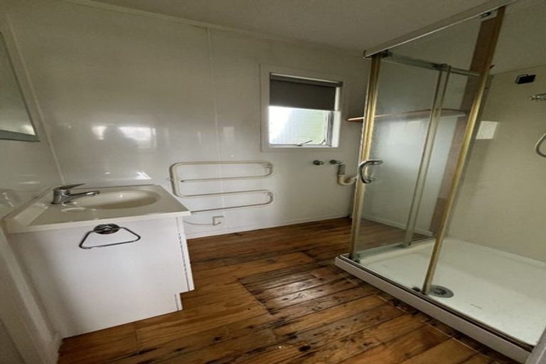 Photo of property in 23a Clark Road, Pahurehure, Papakura, 2113