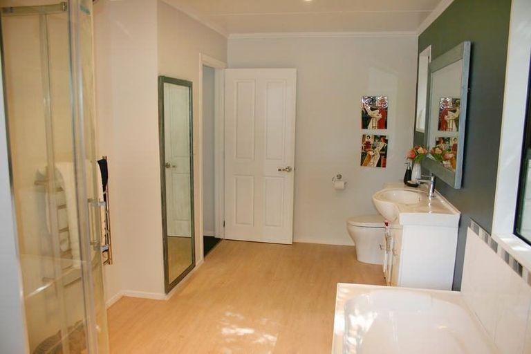 Photo of property in 9 Copinsha Street, Palmerston, 9430