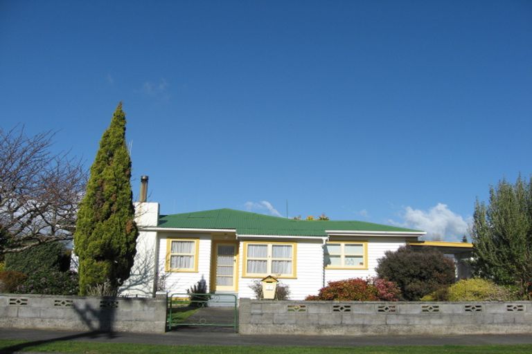 Photo of property in 1 Rata Street, Levin, 5510