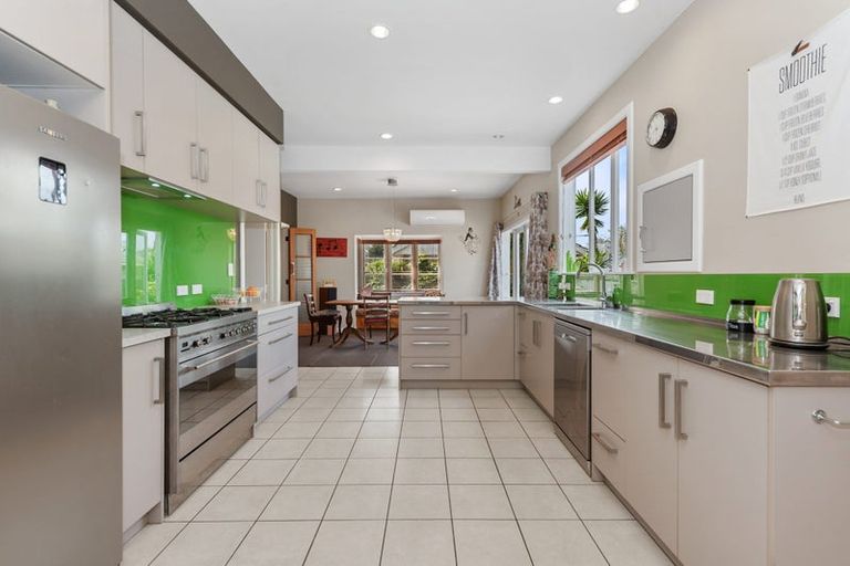 Photo of property in 2 James Street, Hamilton East, Hamilton, 3216