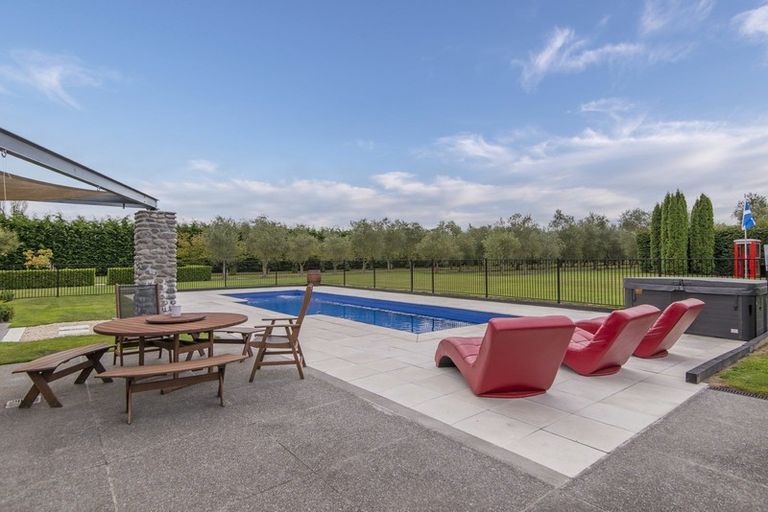 Photo of property in 30 Vicenza Drive, Ohoka, Kaiapoi, 7692