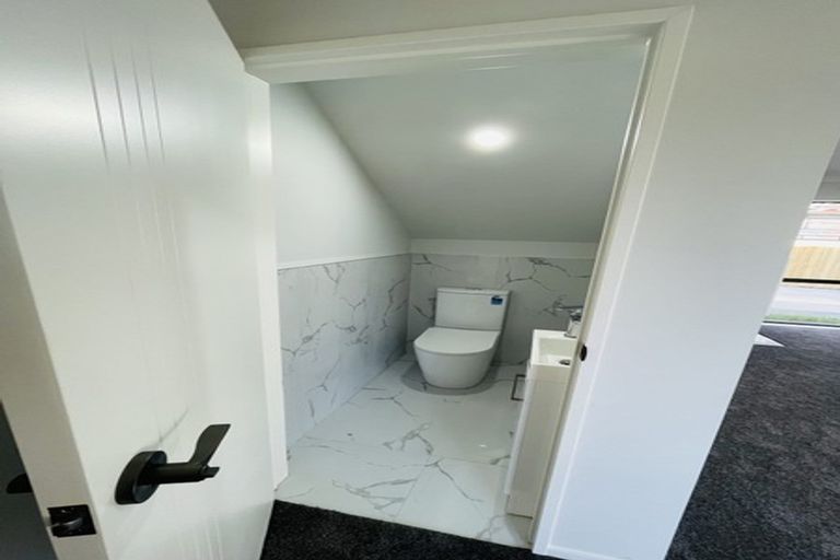 Photo of property in 100a Kimpton Road, Papatoetoe, Auckland, 2025