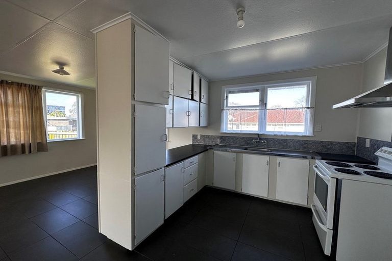 Photo of property in 5 Matamata Place, Otara, Auckland, 2023