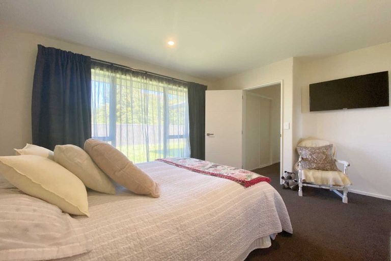 Photo of property in 17 Dynes Road, Rolleston, 7615