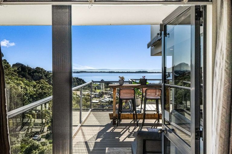 Photo of property in 10 Cadiz Lane, Mount Pleasant, Christchurch, 8081