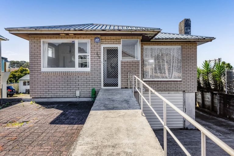 Photo of property in 194 Saint Aubyn Street, New Plymouth, 4310