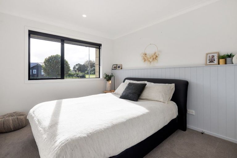 Photo of property in 34 Mike Smith Drive, Cambridge, 3434