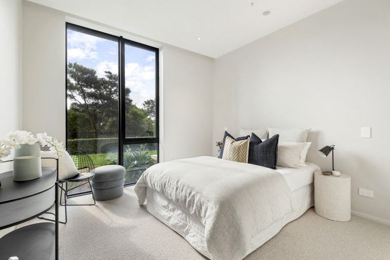 Photo of property in 6/12g Marlborough Crescent, Hobsonville, Auckland, 0616
