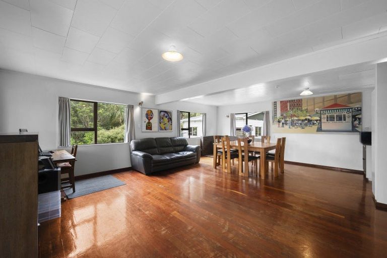 Photo of property in 445 Horokiwi Road, Horokiwi, Wellington, 5016