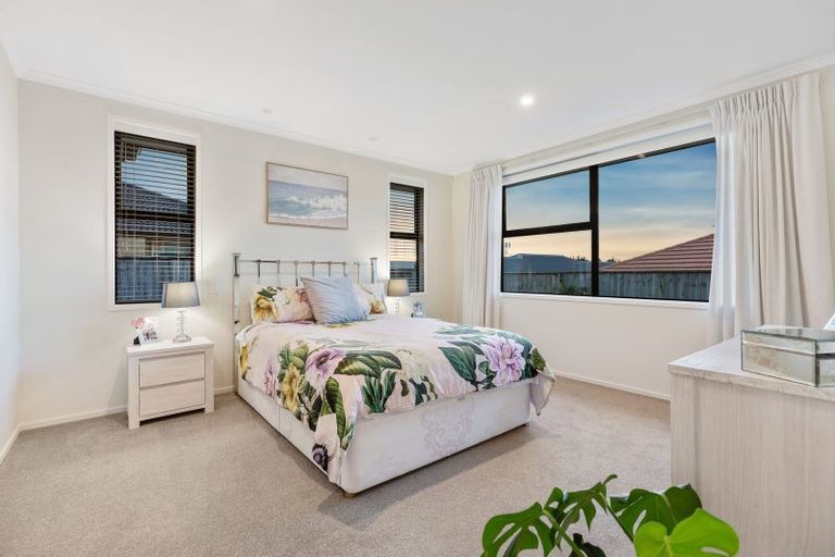 Photo of property in 6 Damien Place, Ohauiti, Tauranga, 3112