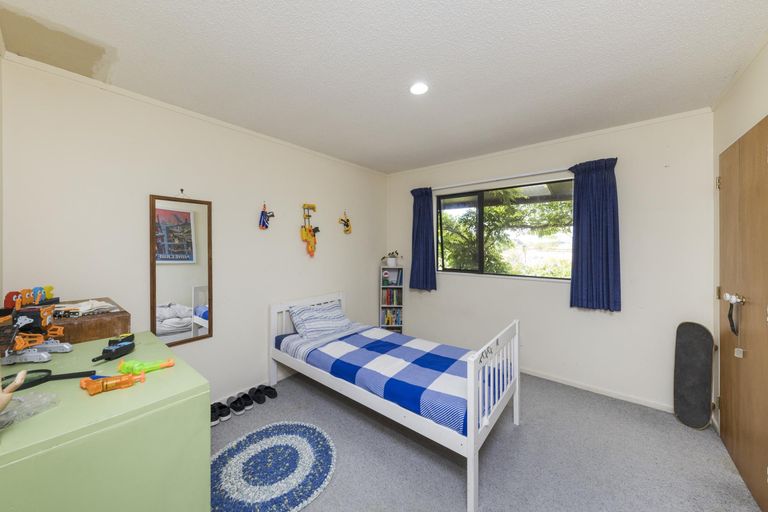 Photo of property in 35 Rangiotu Road, Himatangi, Palmerston North, 4477