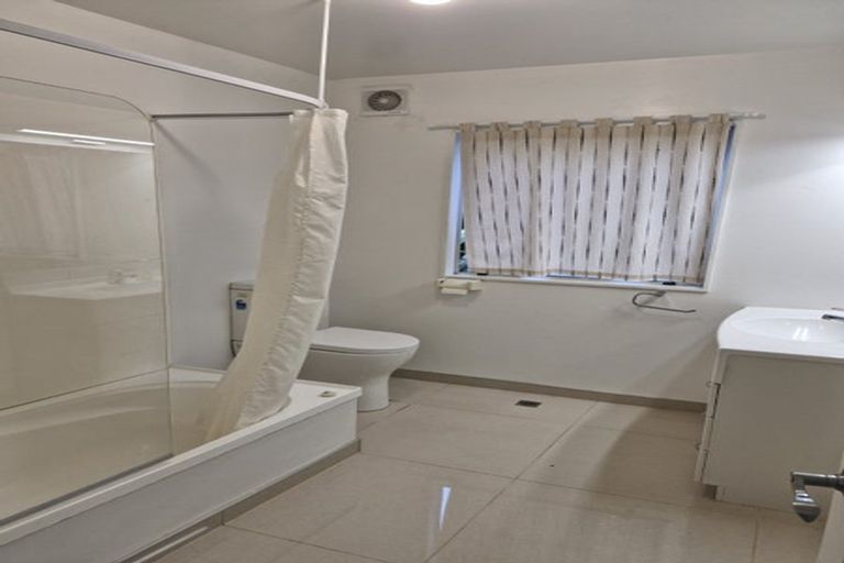 Photo of property in 33u7 Hiropi Street, Newtown, Wellington, 6021