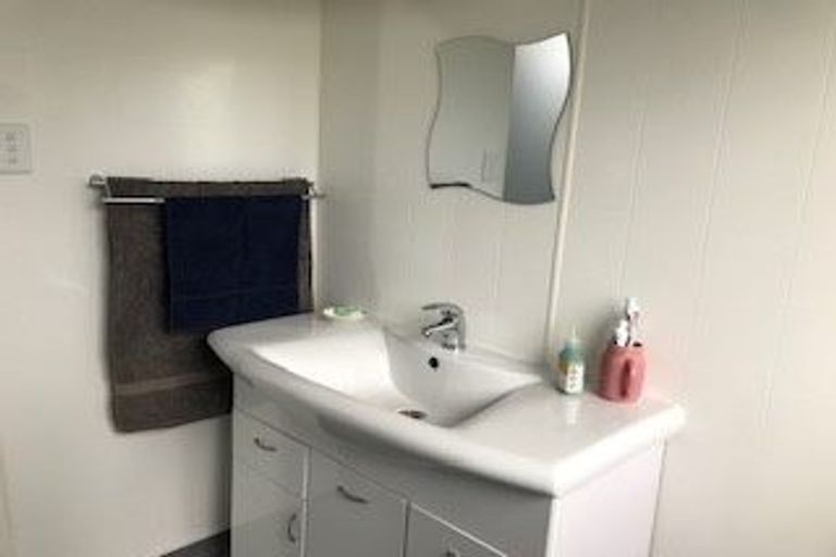 Photo of property in 43 Waimarei Avenue, Paeroa, 3600