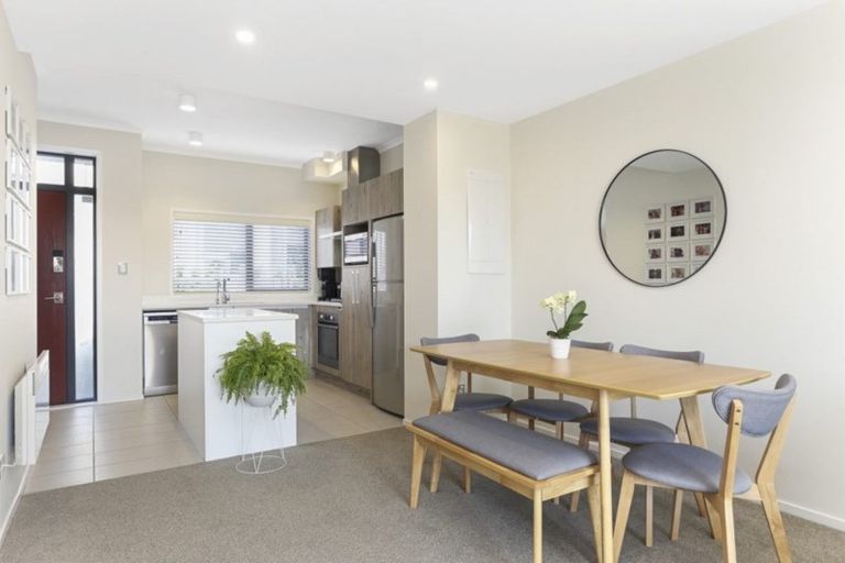 Photo of property in 190 Hobsonville Point Road, Hobsonville, Auckland, 0616