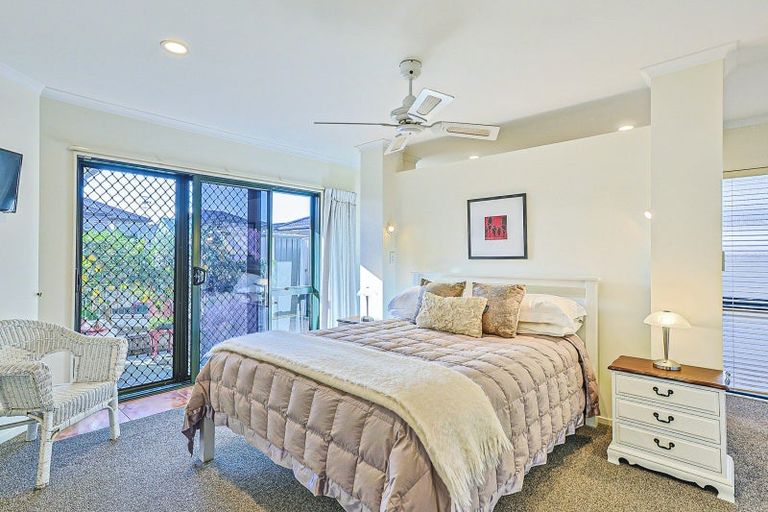 Photo of property in 10 Park Lane, Greenmeadows, Napier, 4112