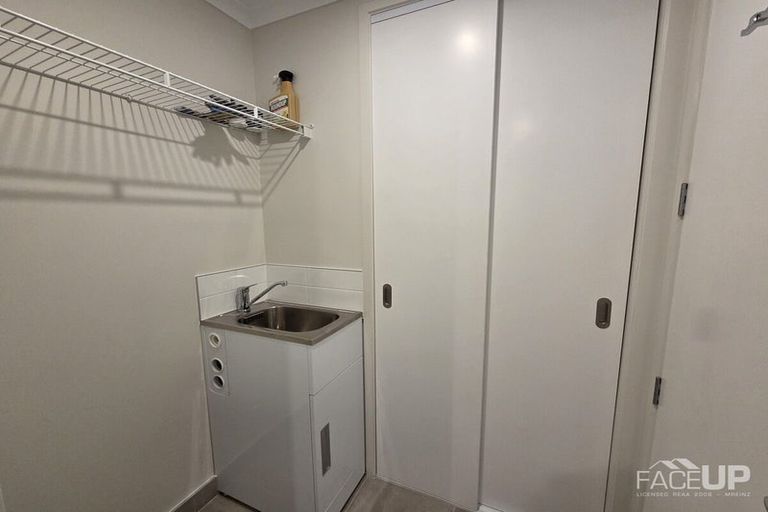 Photo of property in 3/96 Clark Road, Hobsonville, Auckland, 0616